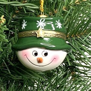 Snowman Green Hat Porcelain Hinged Surprise Gift Trinket Box Christmas Ornament